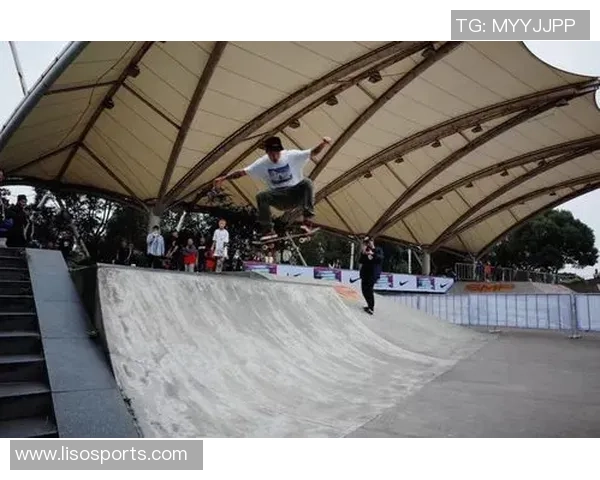 重庆街舞队在极限运动联赛中的节奏表现分析与点评